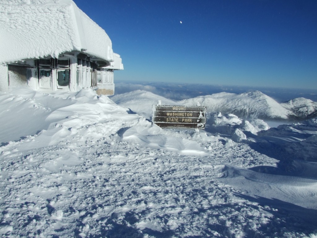 10 Summit in Winter
