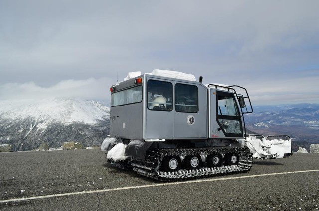 We stopped here to let the Mt. Washington Observatory snowcat move by. Good timing, as the view here was so enjoyable. Notice the bare ground! 03.14.14. Photo by Patrick Hummel.