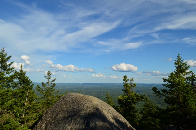 Clear southern skies could be seen from Thoreau Seat, at the junction of Monadnock's Cliff Walk and Thoreau Trail. Photo by Patrick Hummel.