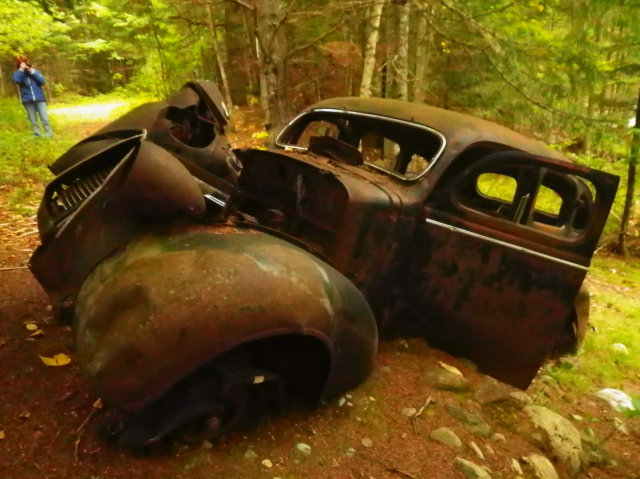 An old car left to rust